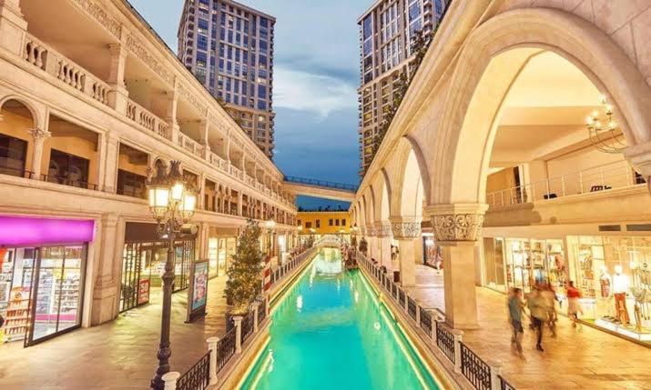 Venezia Mega Shopping Mall, Istanbul, Luxury,balcony Appartamento